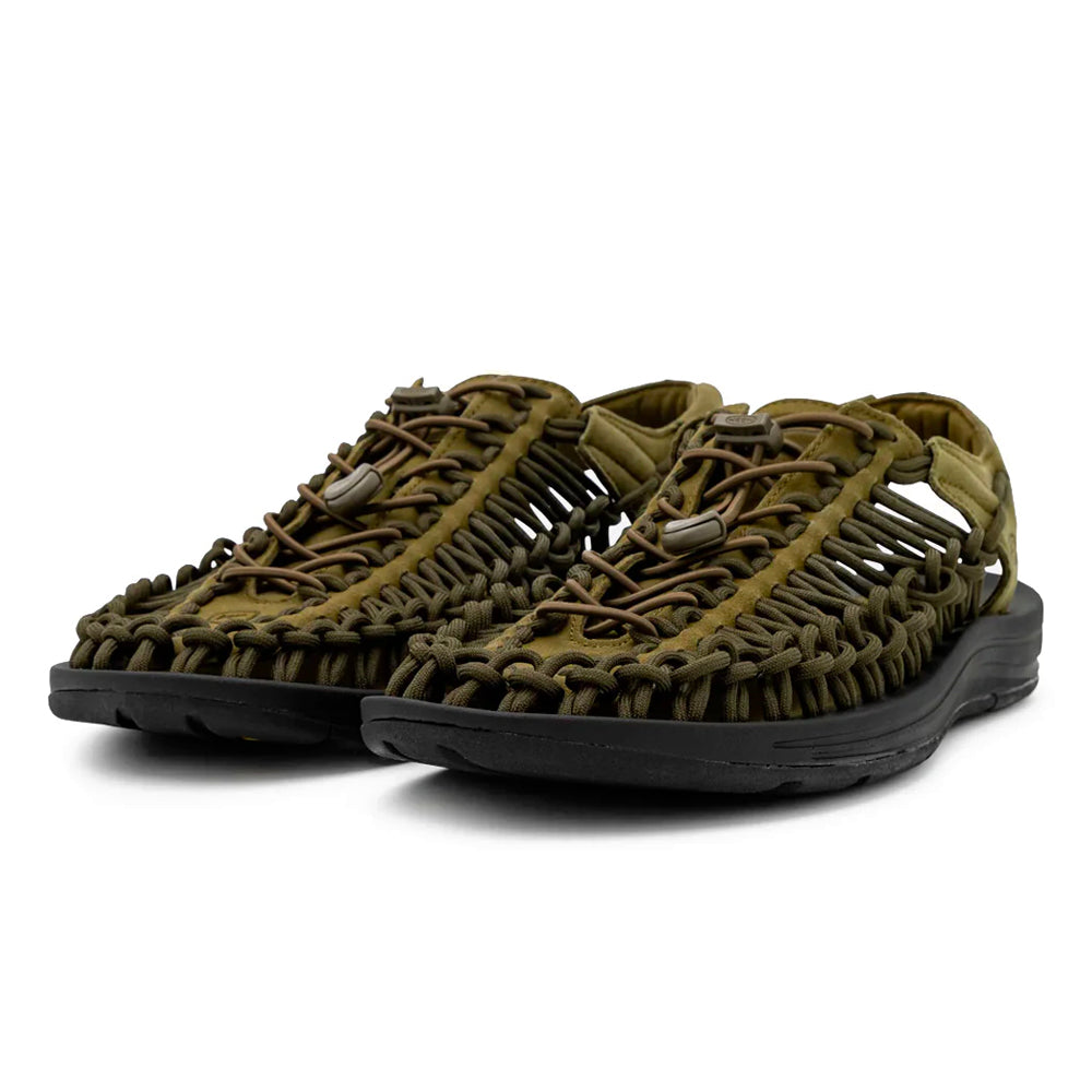 Uneek Mdark Olive/black Sandals Green   Us