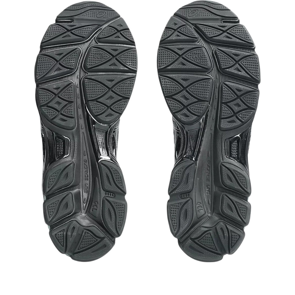 Gel-Cumulus 16 Black/Black Sneakers