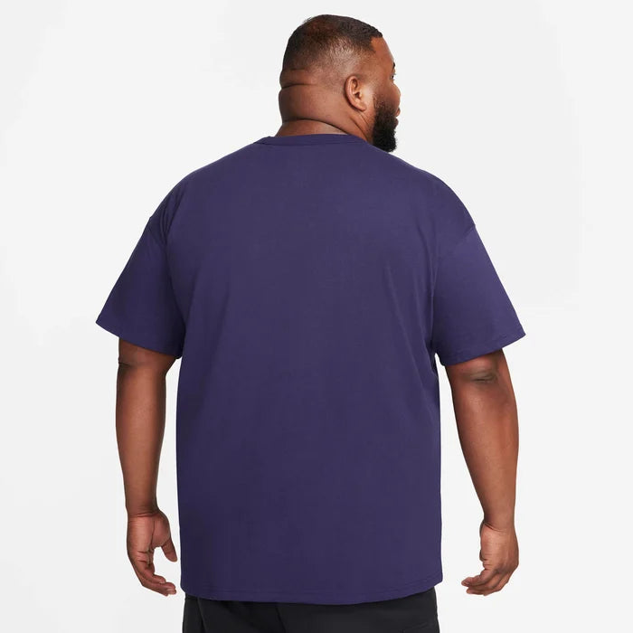 Nike Sportswear Premium Essentials