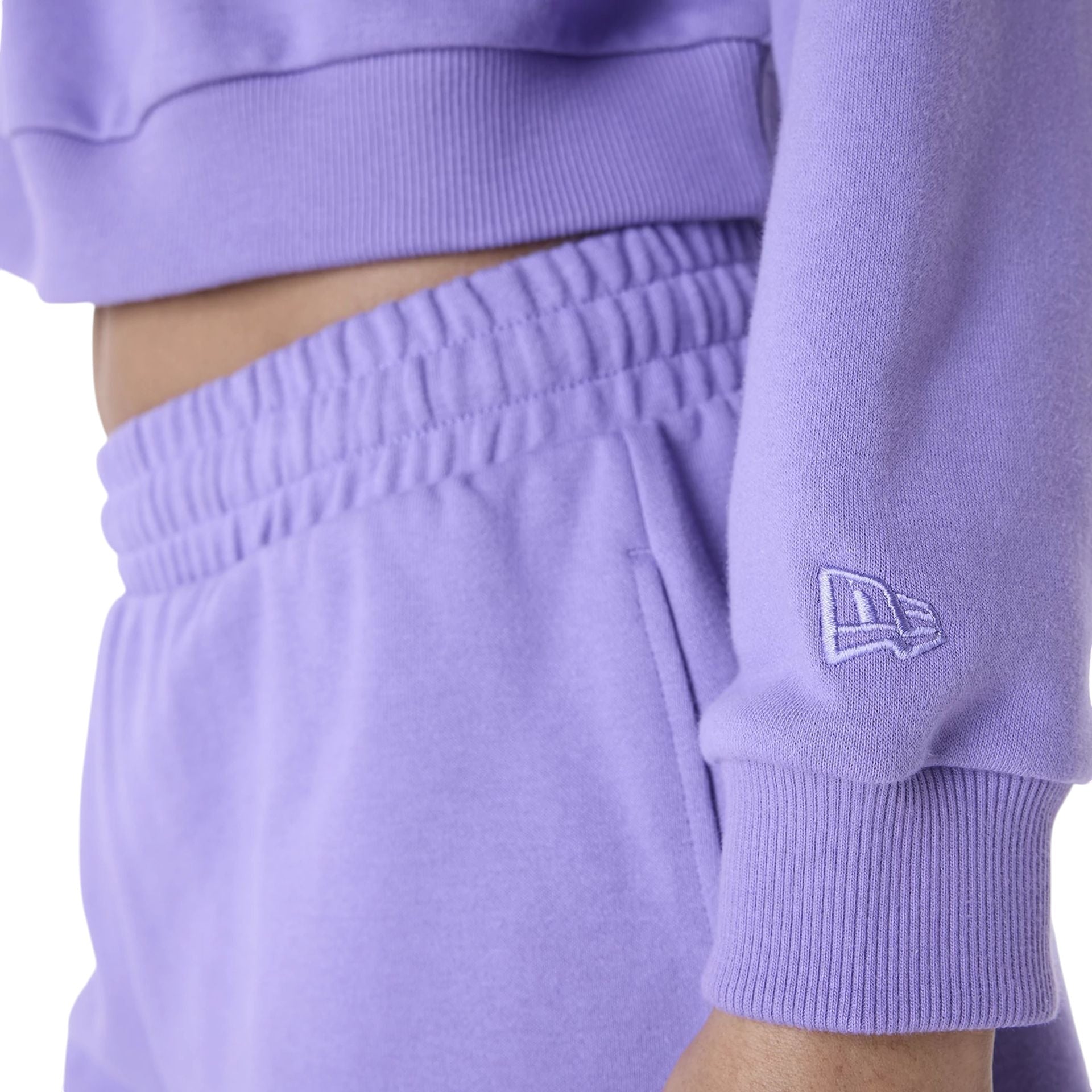 MLB League Essential New York Yankees Crew Neck Sweater