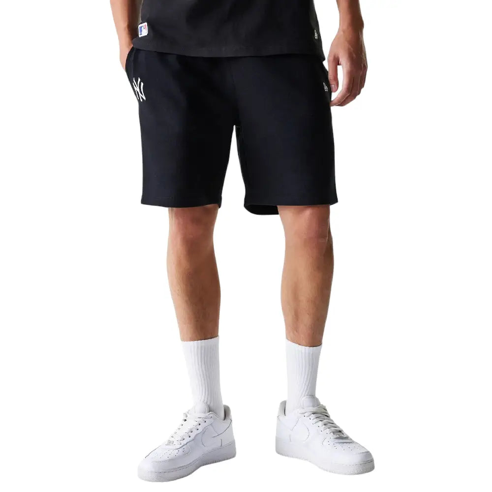 MLB League Essential New York Yankees Short Black