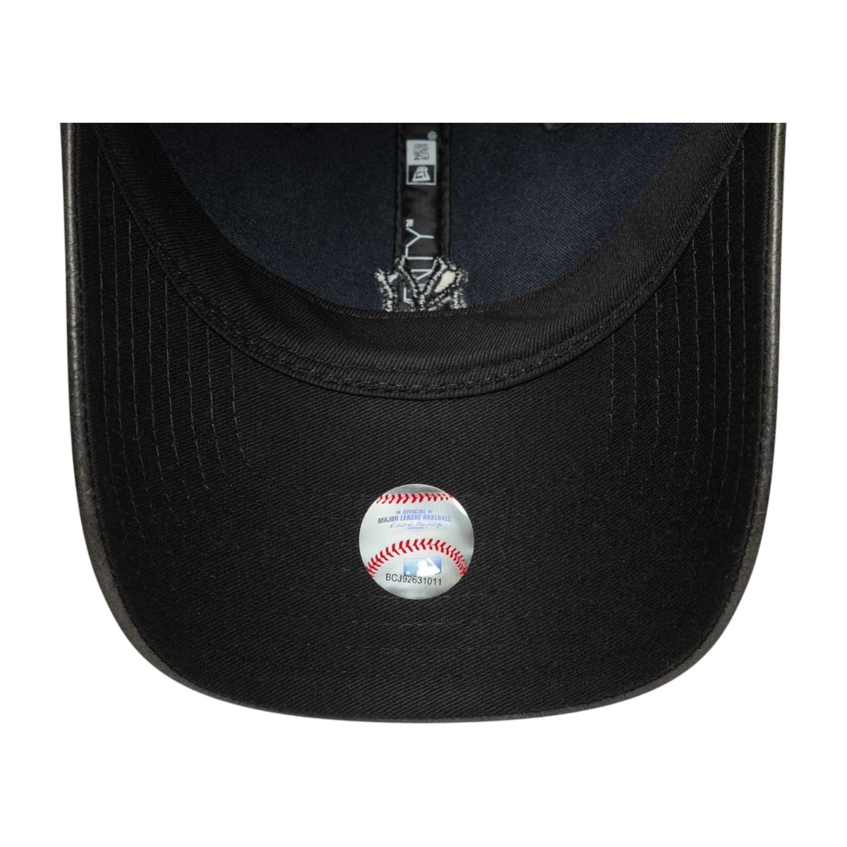 New York Yankees Womens Mlb Tonal Pu Black 9twenty Adjustable Cap