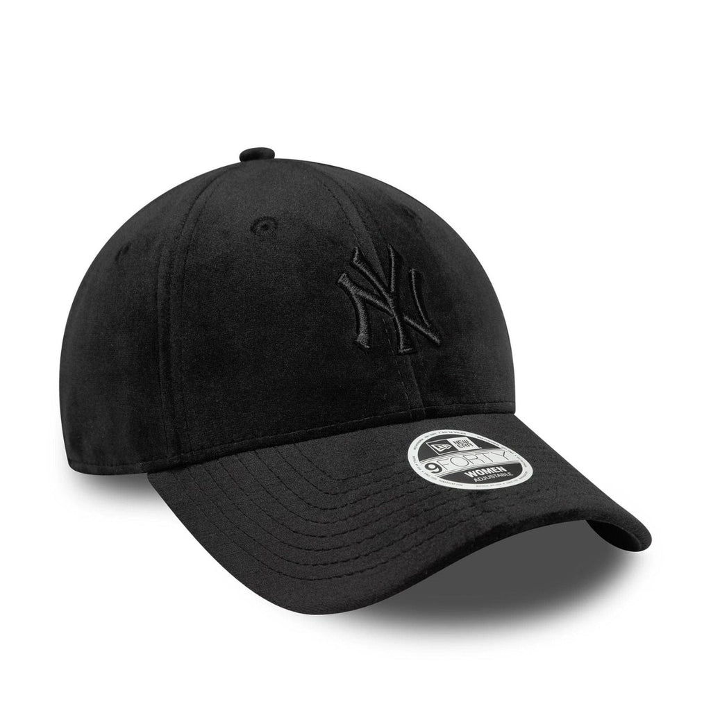 New York Yankees Womens Mlb Velour Black 9forty Adjustable Cap