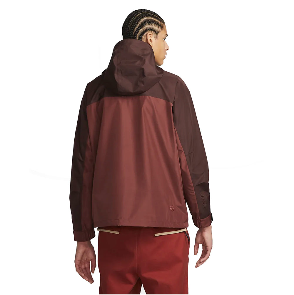 M Nsw Tp Sfadv Gore Anorak