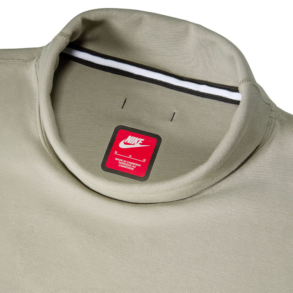 M Nk Tch F c Turt e Neck