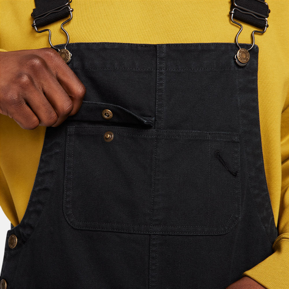 M N  Carpenter Overa