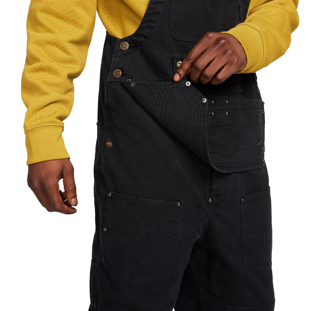 M N  Carpenter Overa