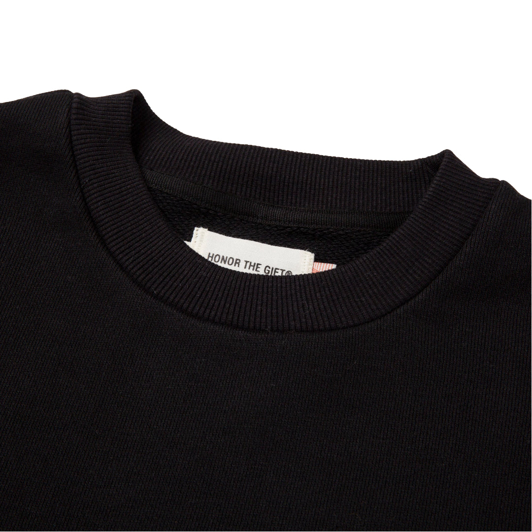 Pocket Pullover Crewneck