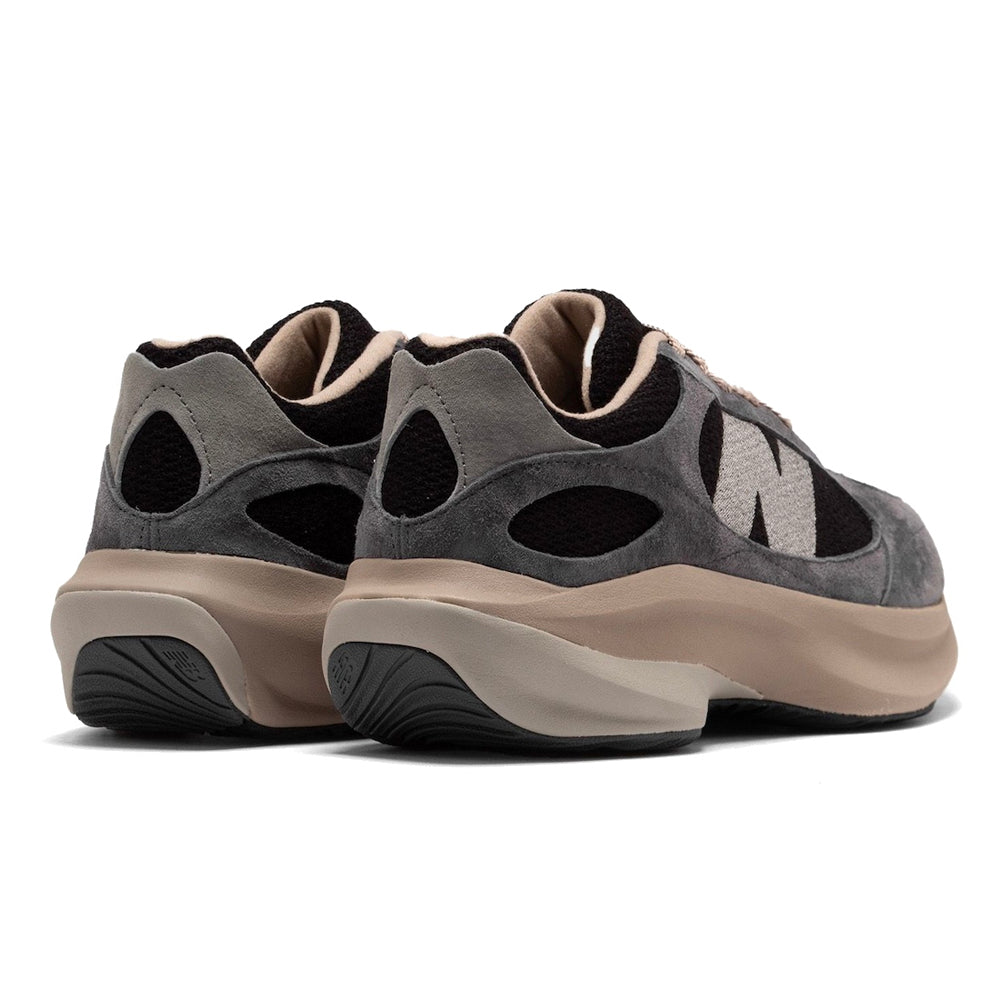 Scarpa Lifestyle    Pigskin/synthetic/mesh  Magnet