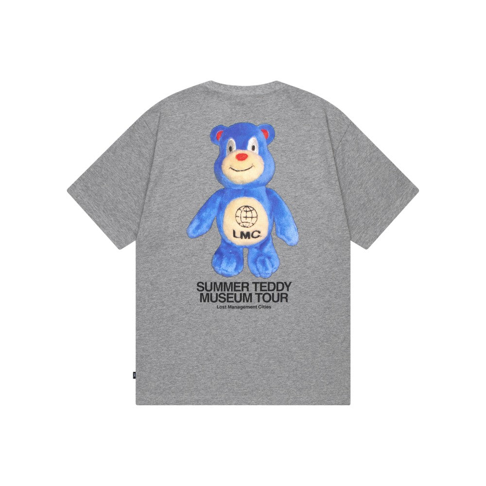 Su  er Teddy  useu  Tour Tee