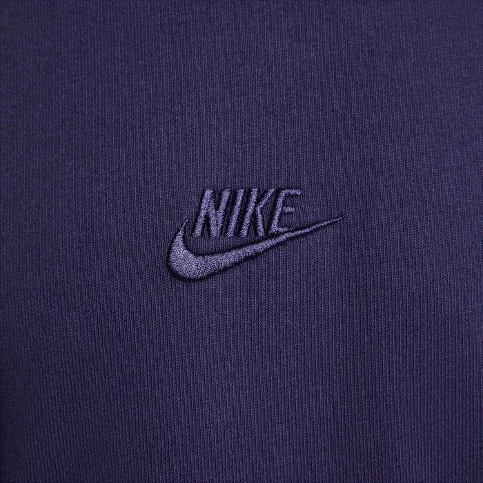 Nike Sportswear Premium Essentials