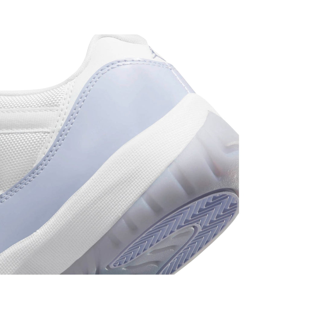 WMNS AIR JORDAN 11 RETRO LOW