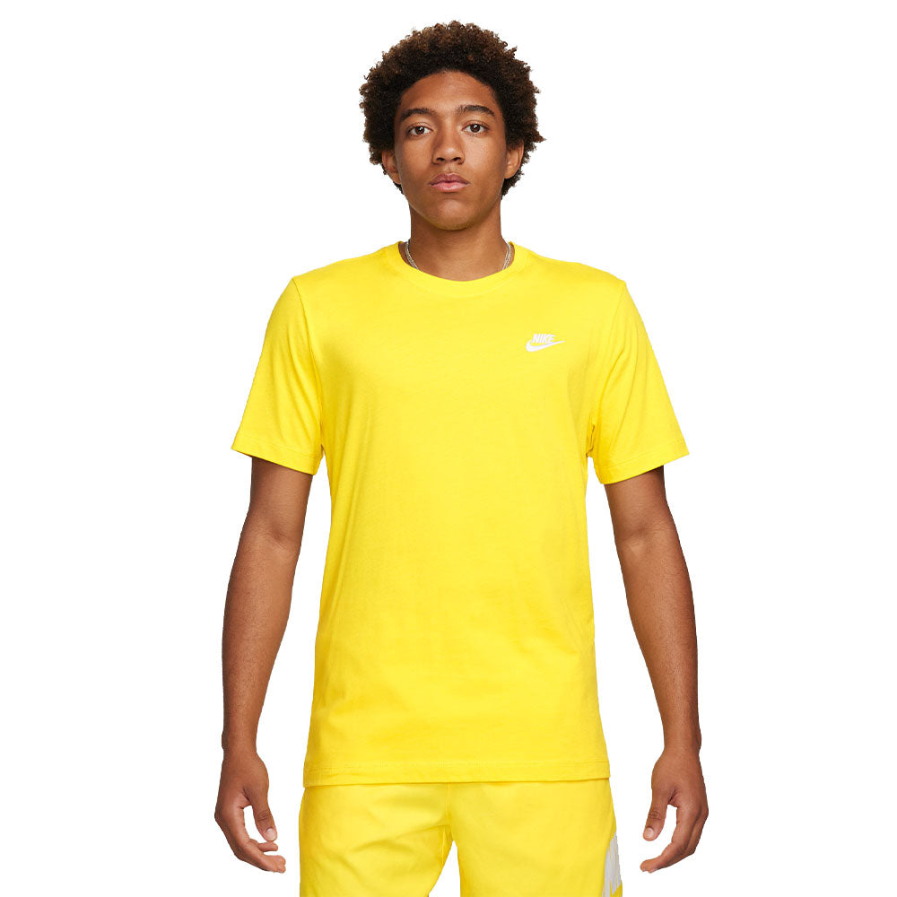 M N w Club Tee