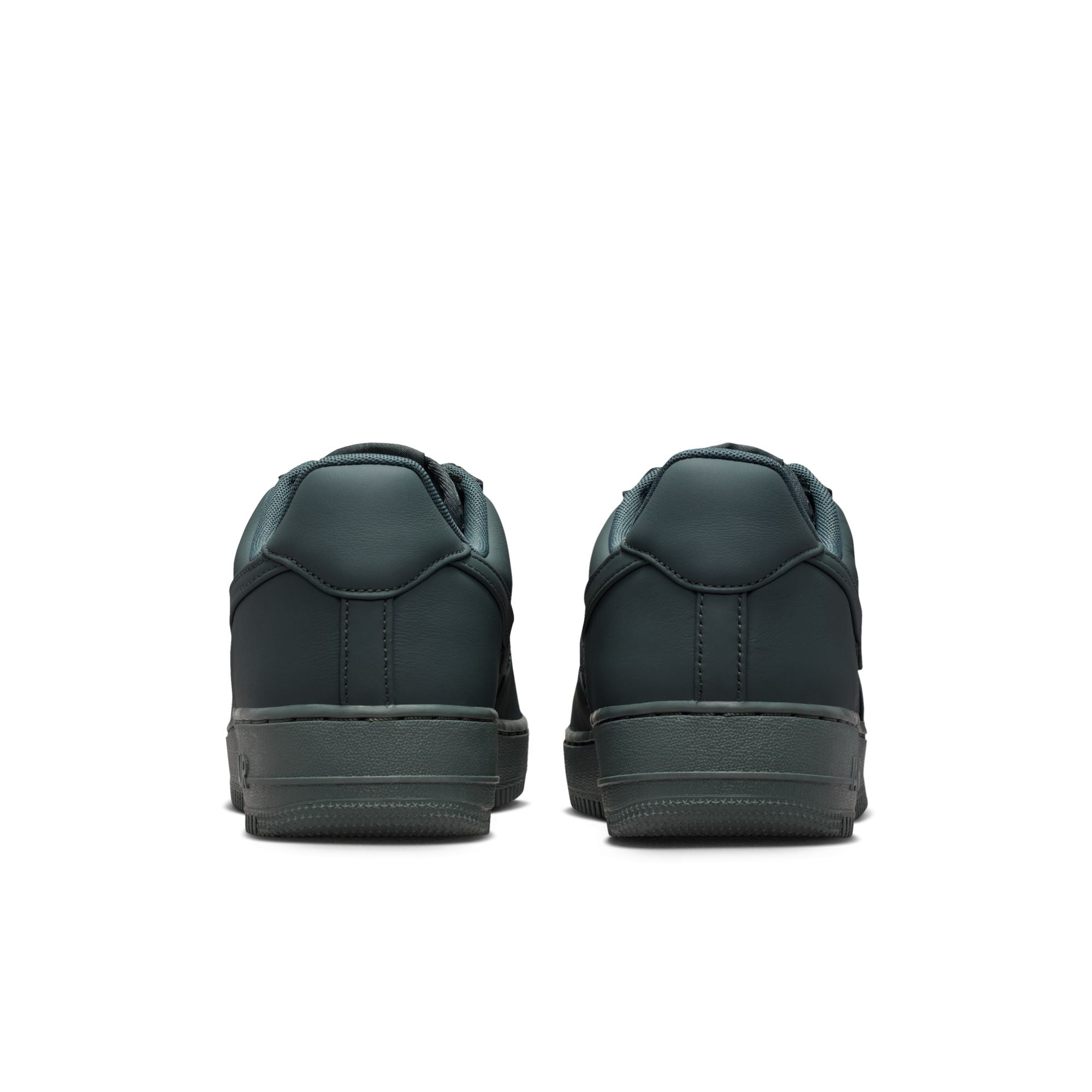 NIKE AIR FORCE 1 LOW RETRO PREMIUM