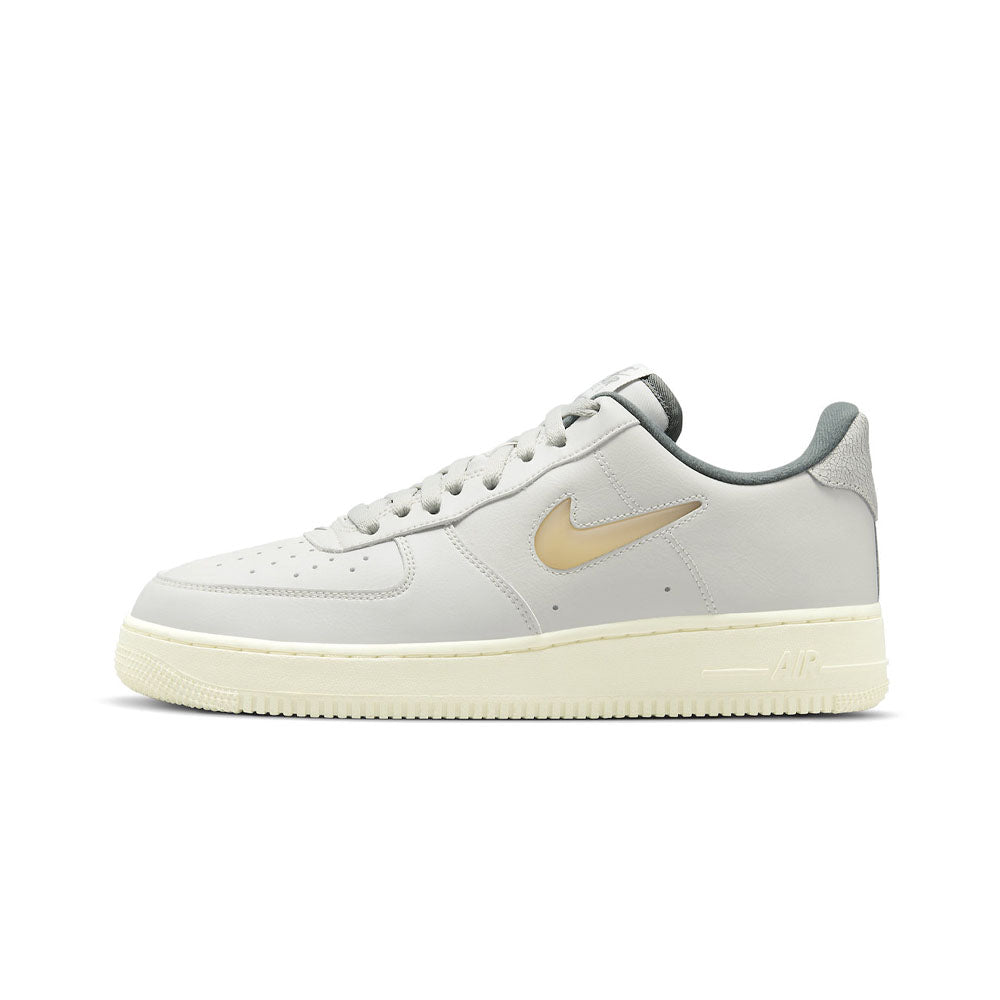 AIR FORCE 1 '07 LX