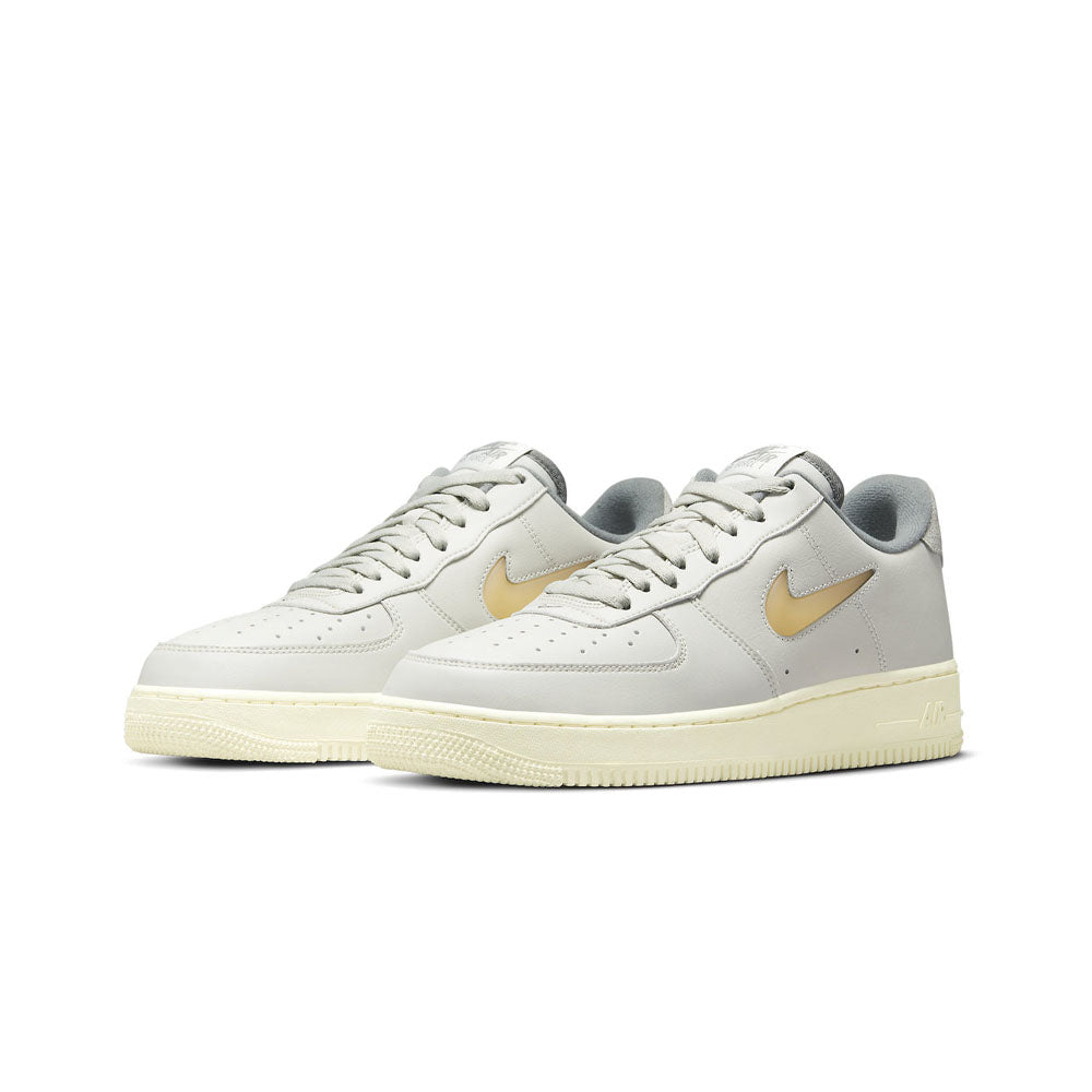 AIR FORCE 1 '07 LX