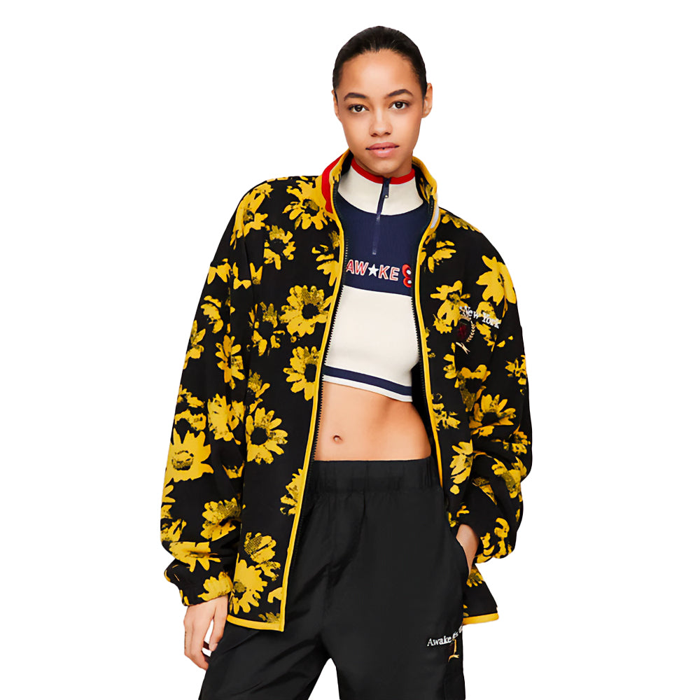 Tommy X Awake Po ar, Bds