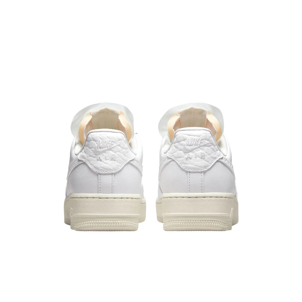 Air Force 1 Low Premium Summit White Sneakers