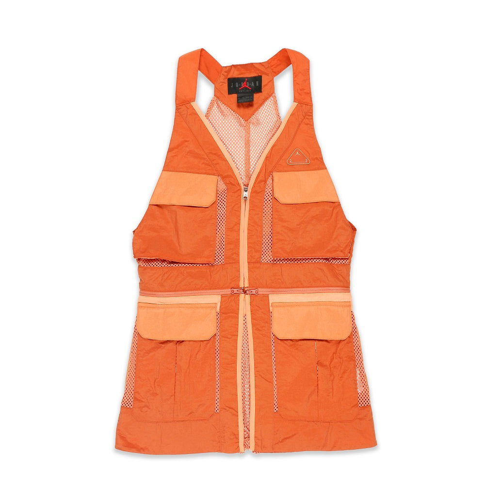 W J 23E VEST