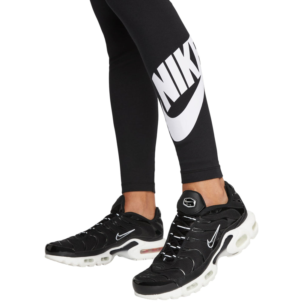Sportswear Essential Classic High-Rise Leggings Black