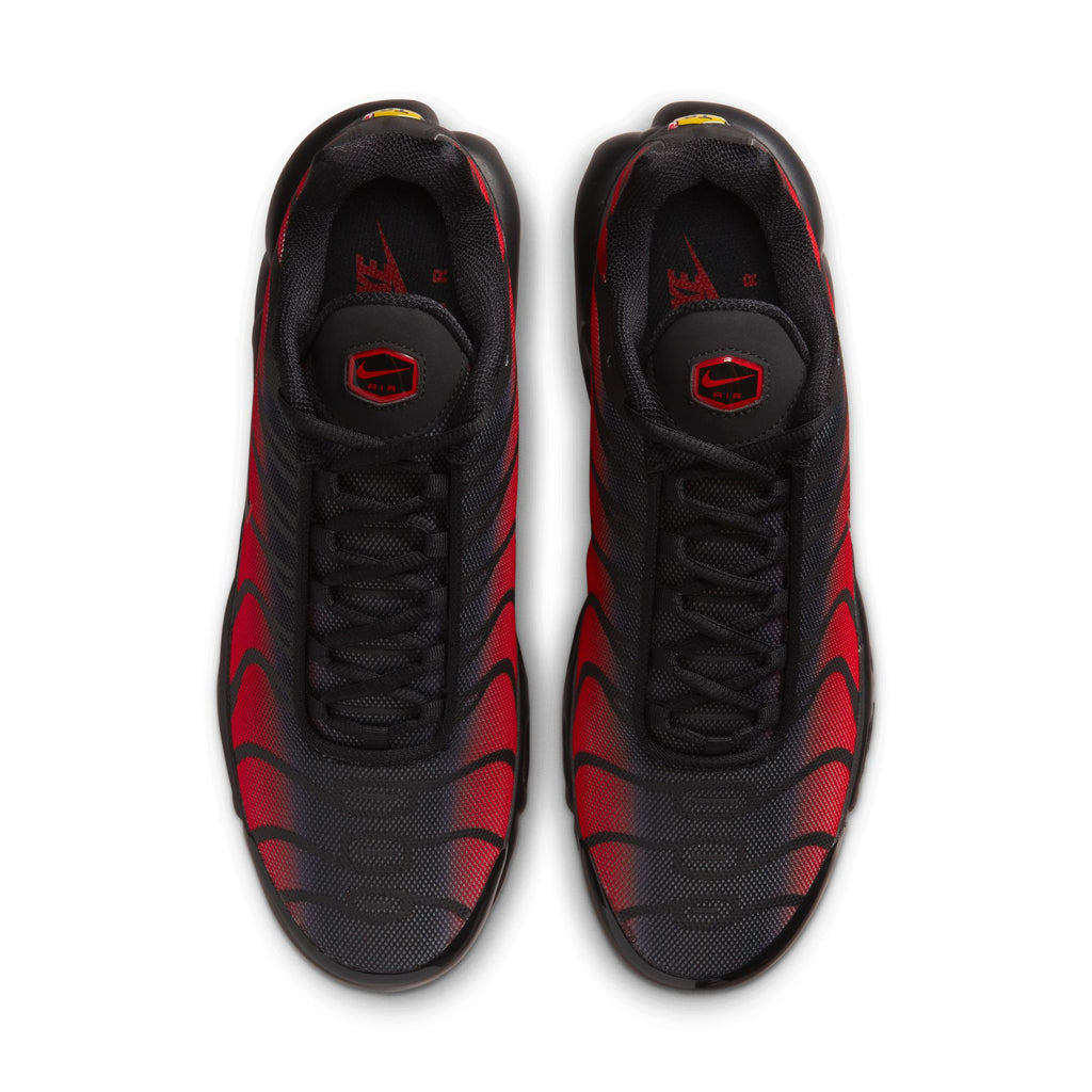 NIKE AIR MAX PLUS
