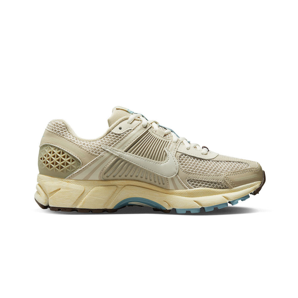 W NIKE ZOOM VOMERO 5