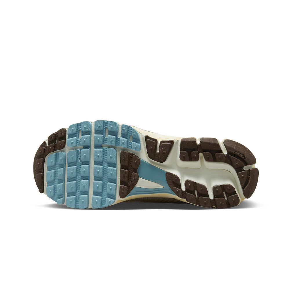 W NIKE ZOOM VOMERO 5