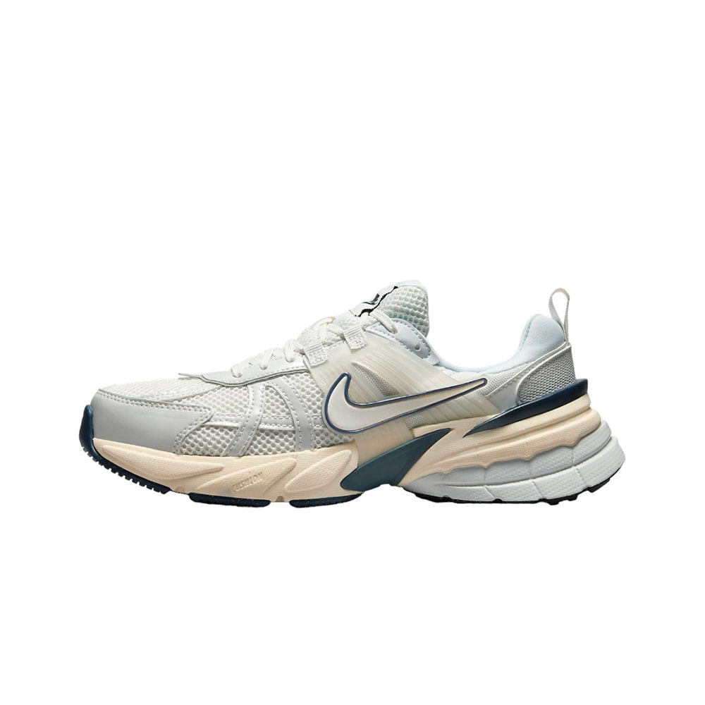 V2k Run White