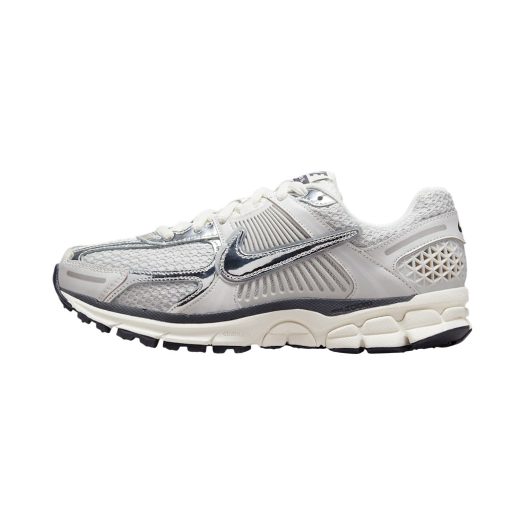 Nike Zoom Vomero 5 Photon Dust Metallic Silver