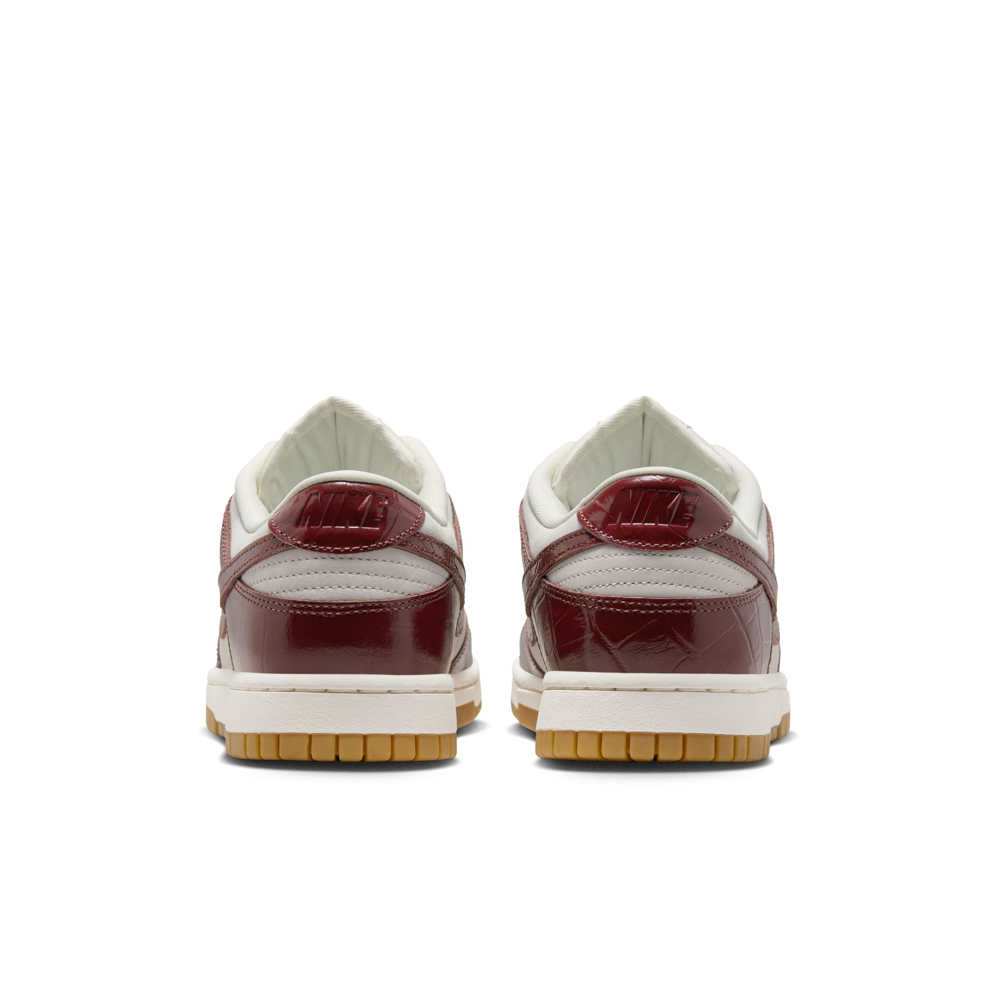 W NIKE DUNK LOW LX NBHD