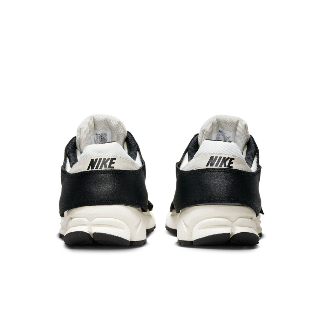 Zoom Vomero 5 Timeless Panda Dunk