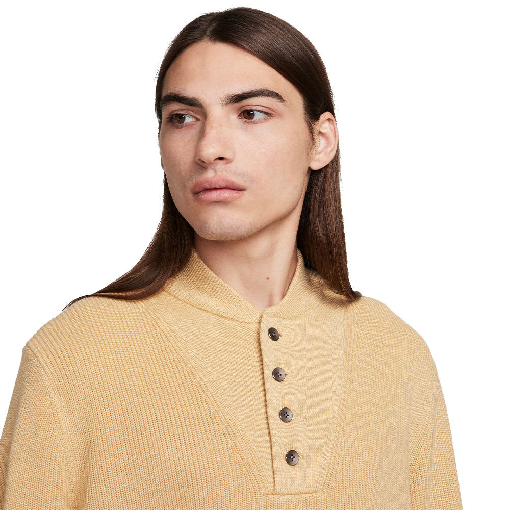 M N  Mi itary Hen ey Sweatr  s