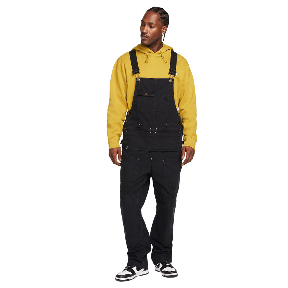 M N  Carpenter Overa