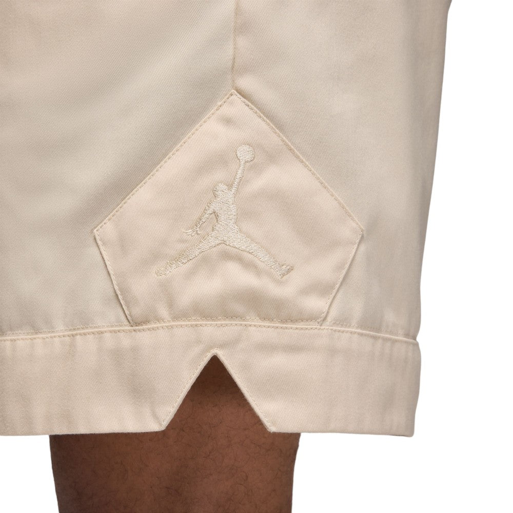 M J ESS STMT WSH DMND SHORT﻿