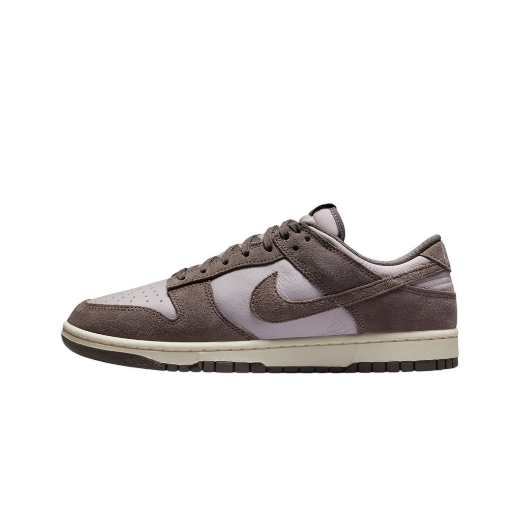Nike Dunk Low Retro Platinum Violet