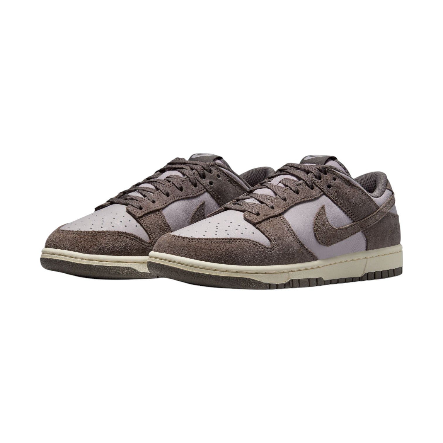 Nike Dunk Low Retro Platinum Violet