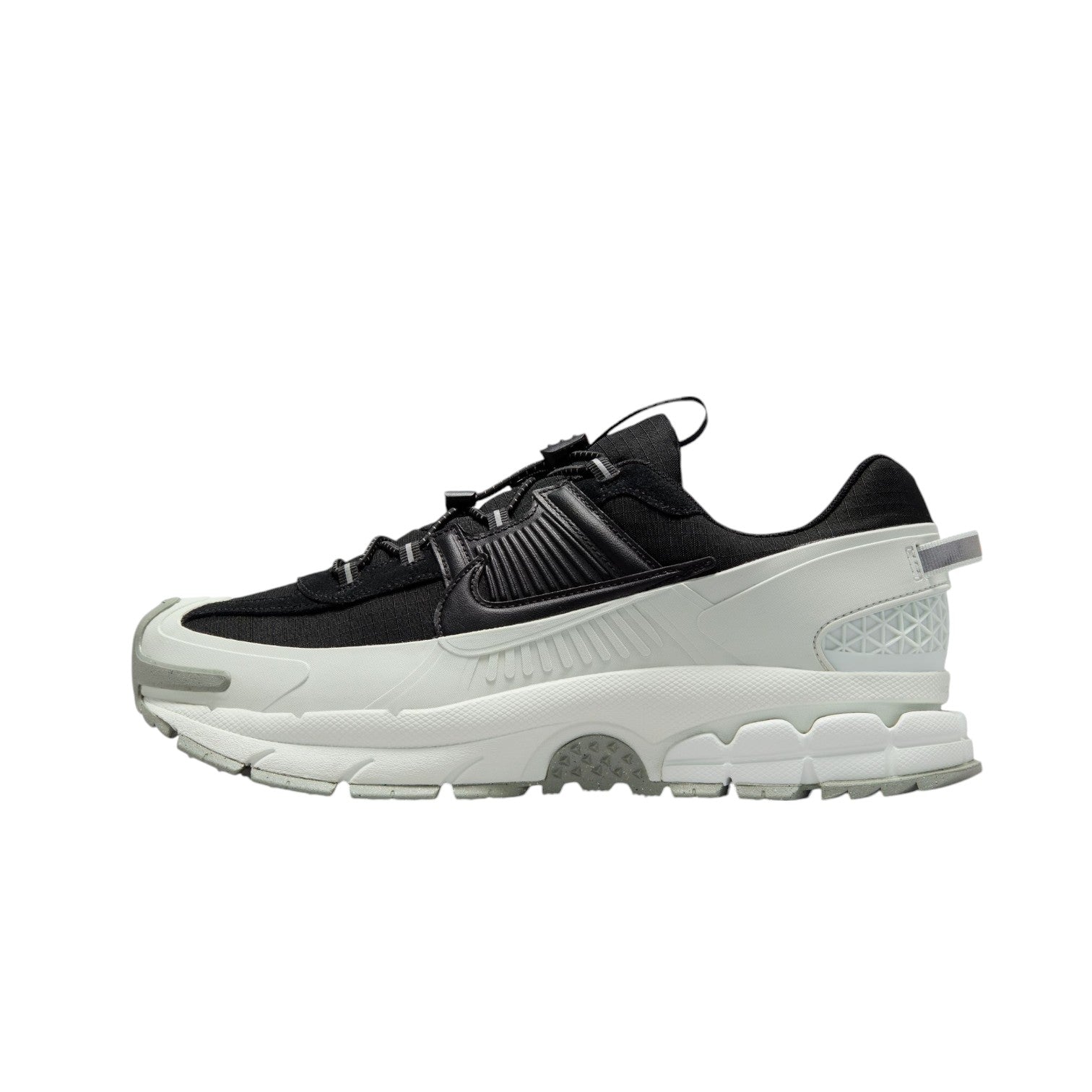 Zoom Vomero 5 Roam Black Light Silver