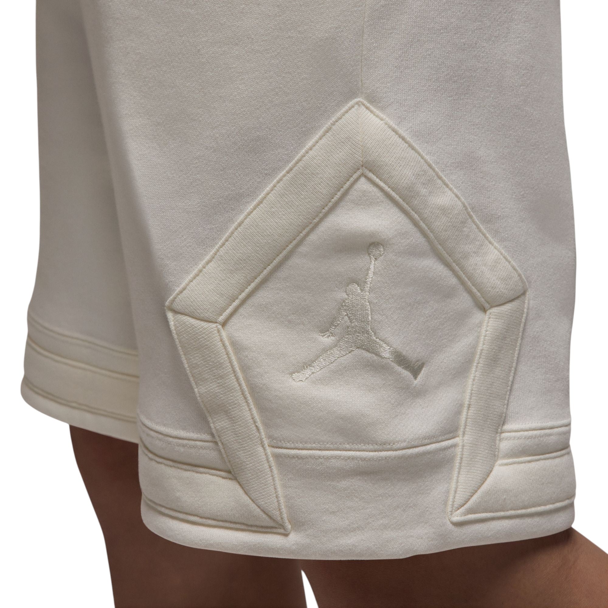 M J FLIGHT FLC DMND SHORT