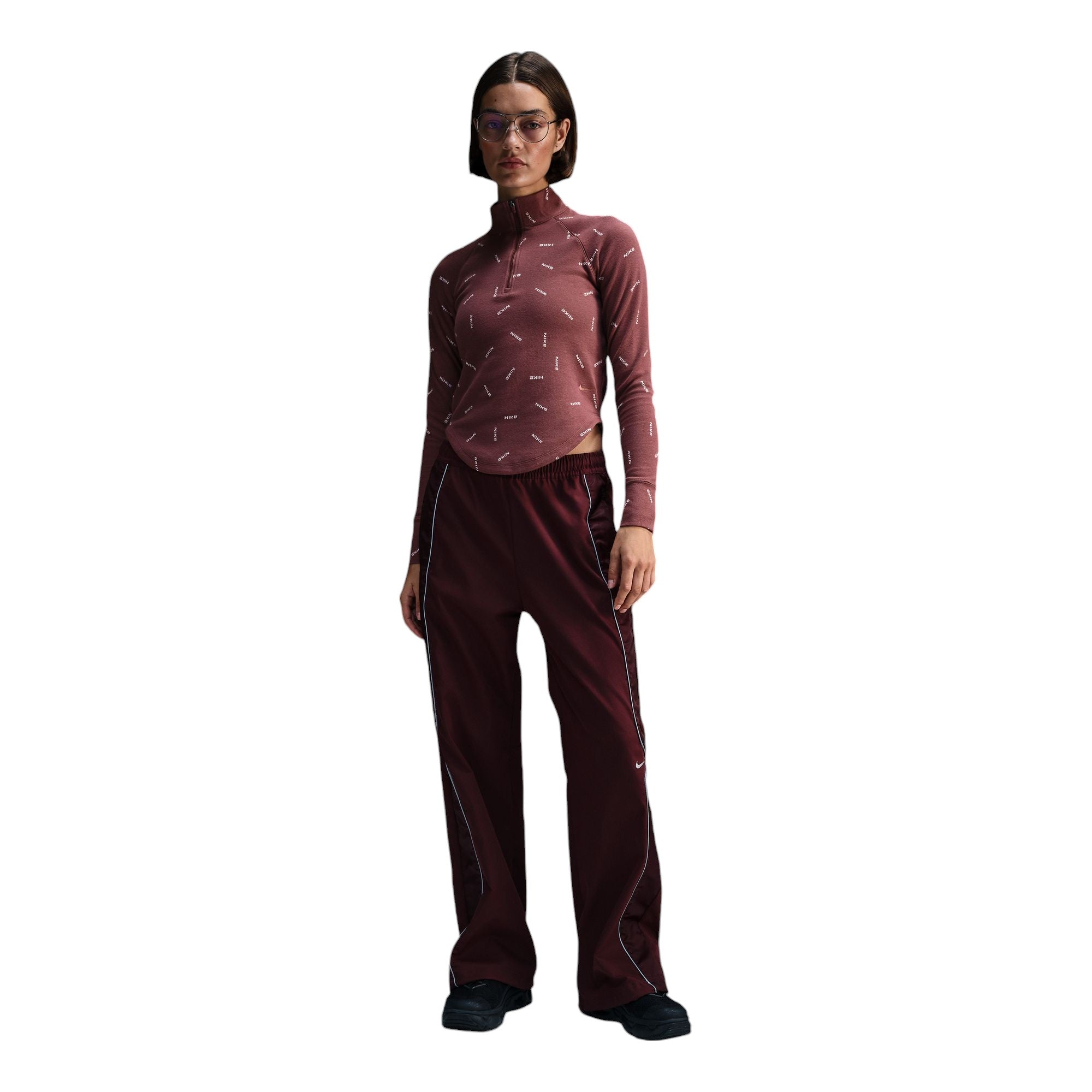 Sportswear Collection Long Sleeve Tshirt