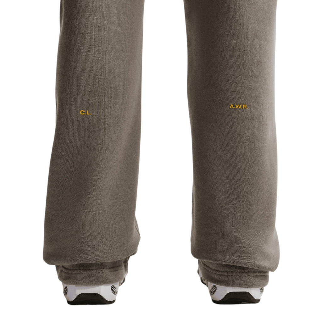 Pantaloni da tuta NOCTA Fleece CS con orlo aperto GRIGIO OLIVA