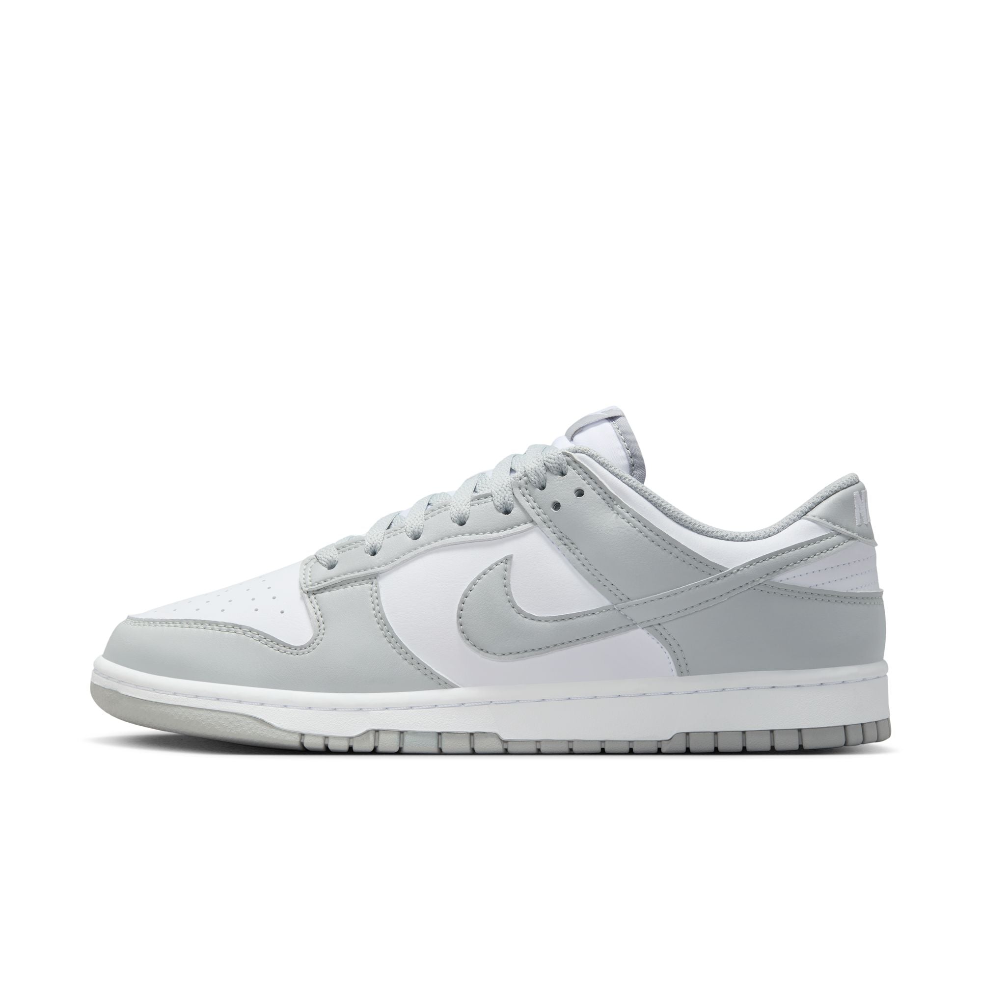 NIKE ナイキ/DUNK LOW RETRO ホワイト/ライトスモークグレー/HF5441-105/Aランク/82【中古】 Nike Dunk Low Retro White Smoke Grey | Sneakers – Black Box