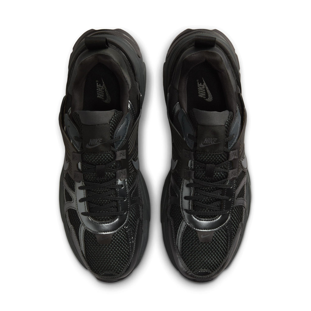 V2k Run Black Dark Smoke Grey