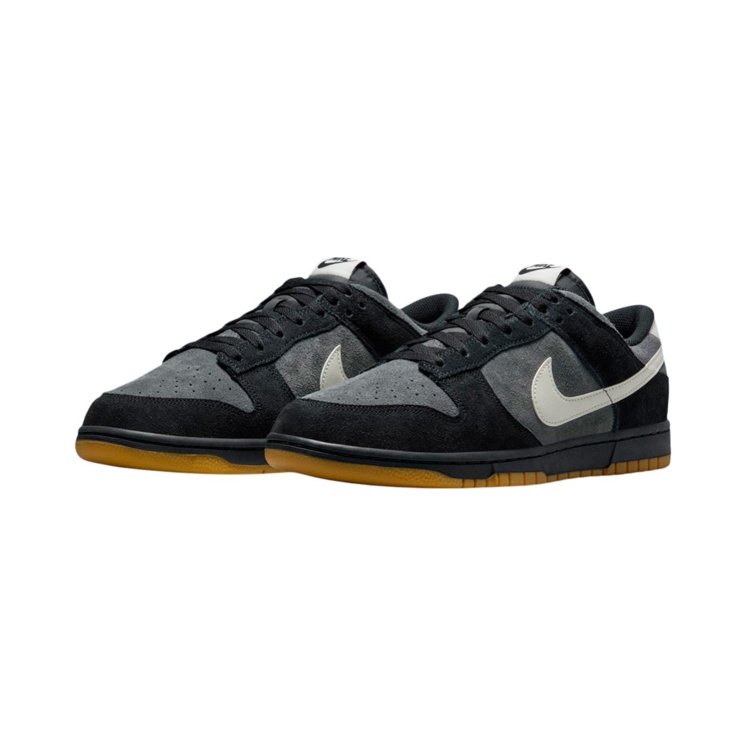 NIKE DUNK LOW RETRO SE ESS+