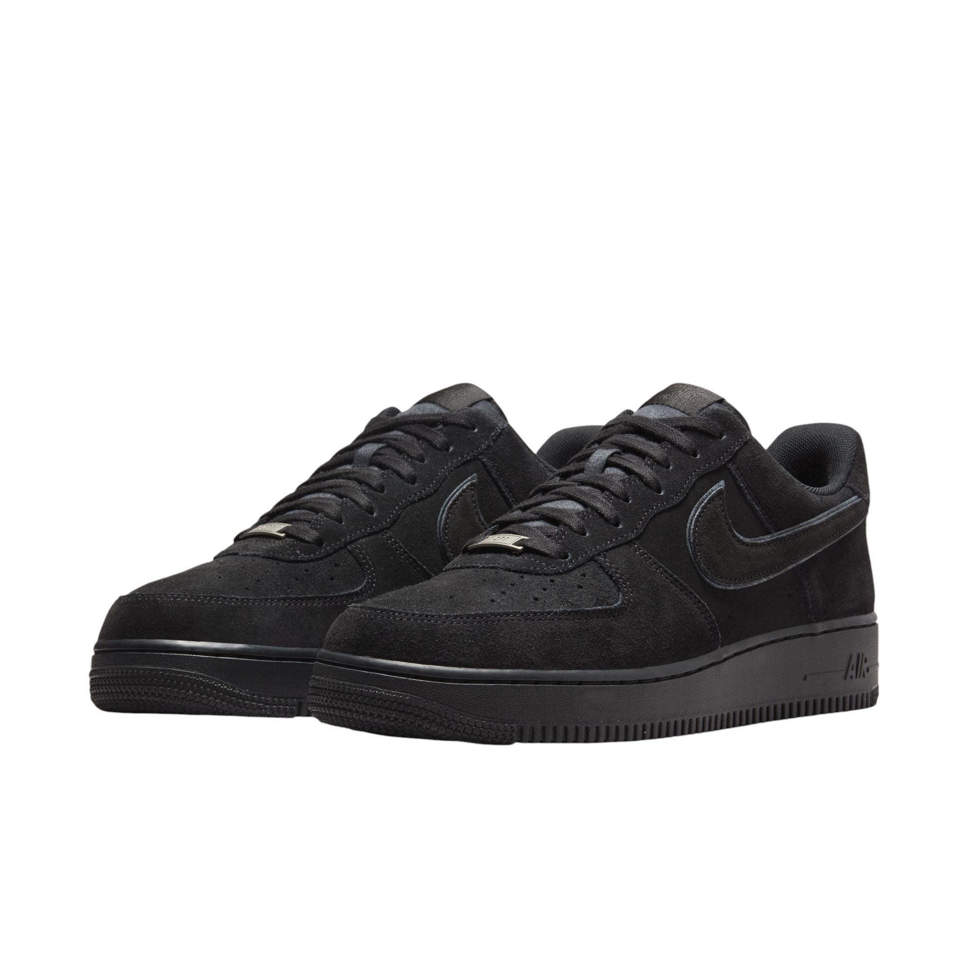 Air Force 1 Low Black Cat