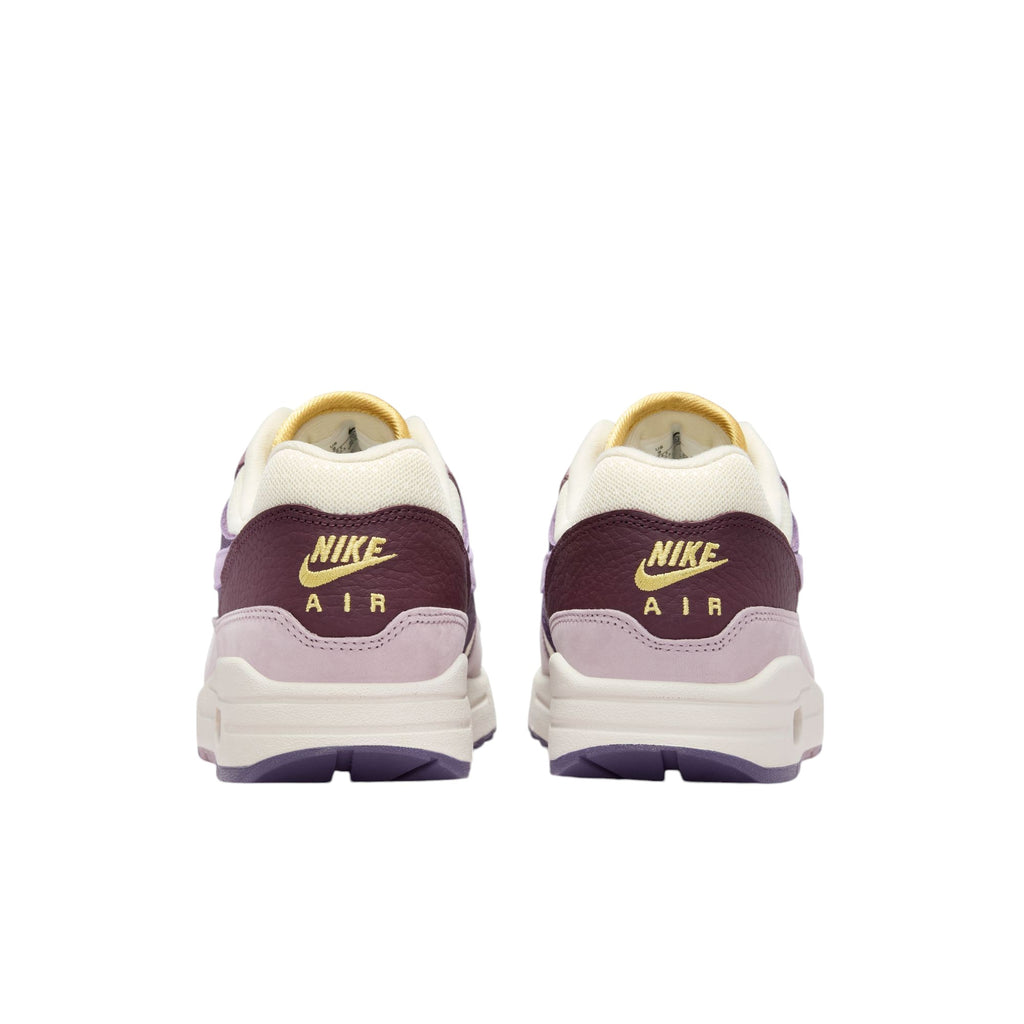 W NIKE AIR MAX 1 SPE