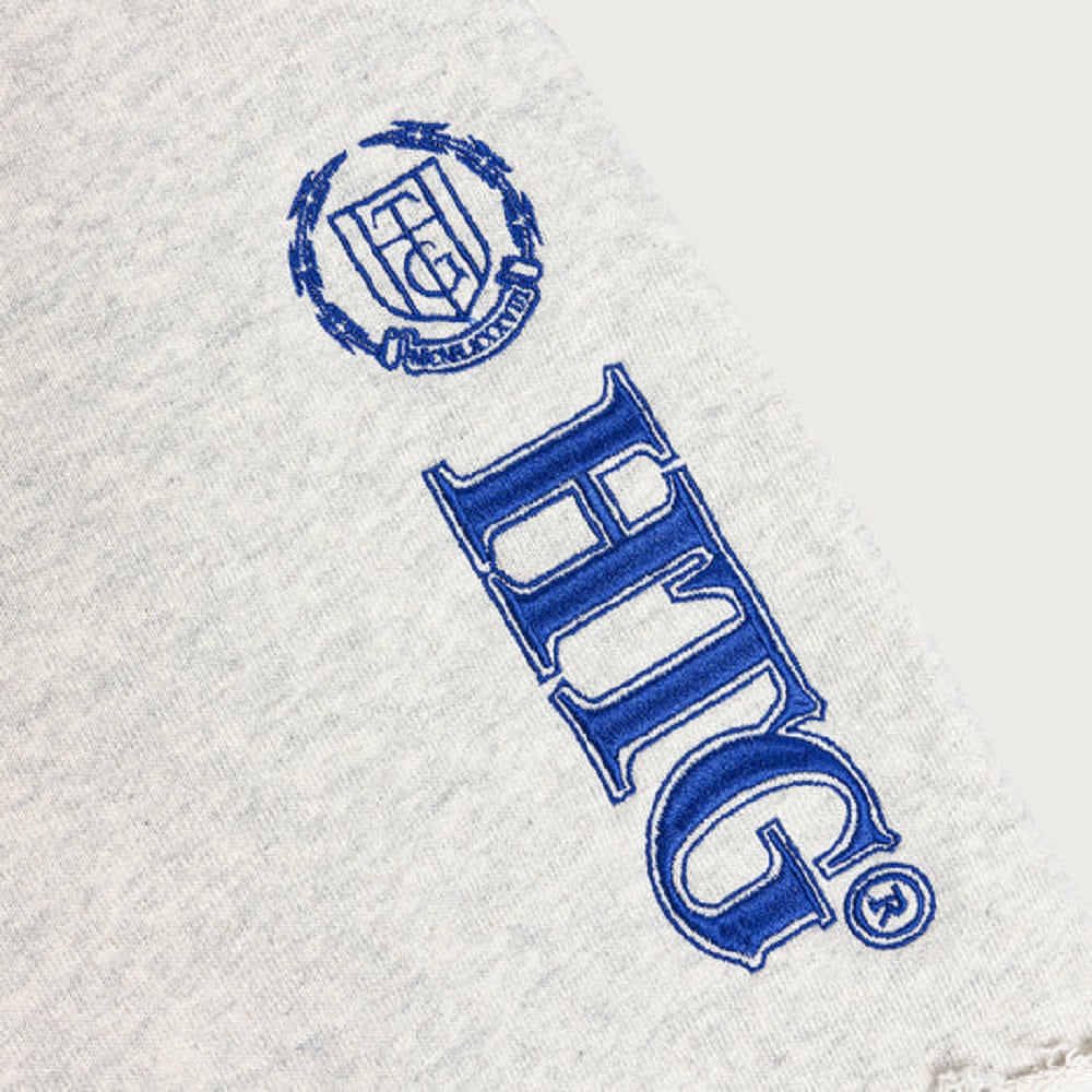 Studio  Short