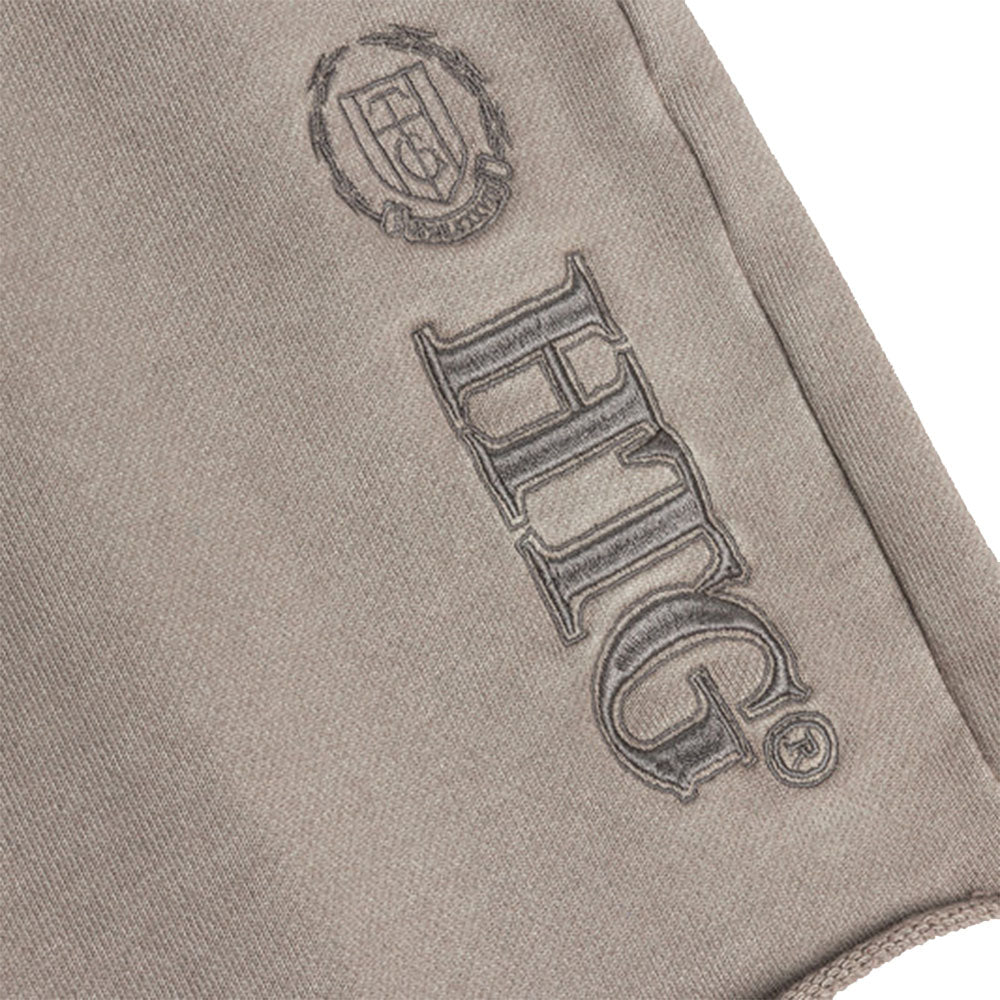 Studio  Short