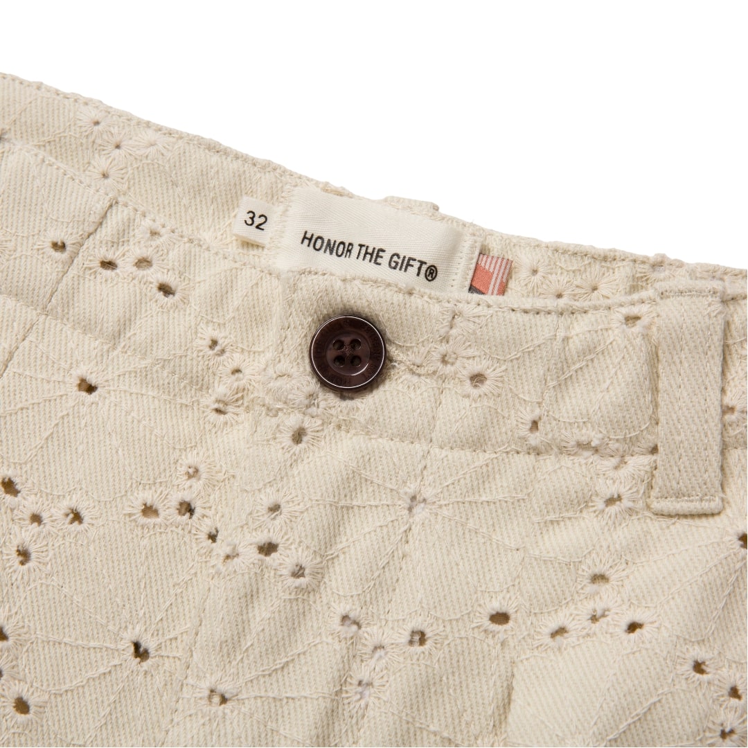 Legacy Eyelet Short