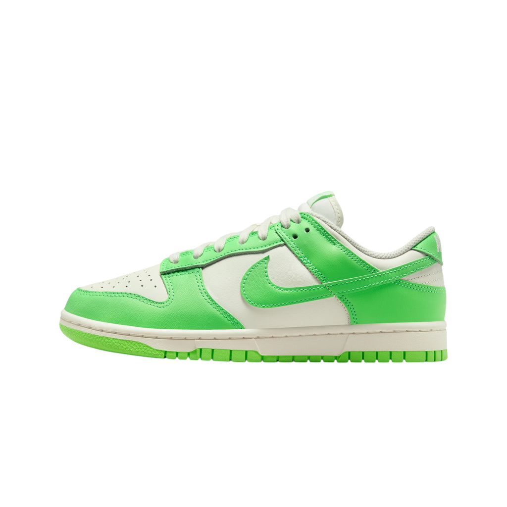 Nike Dunk Low Green Strike