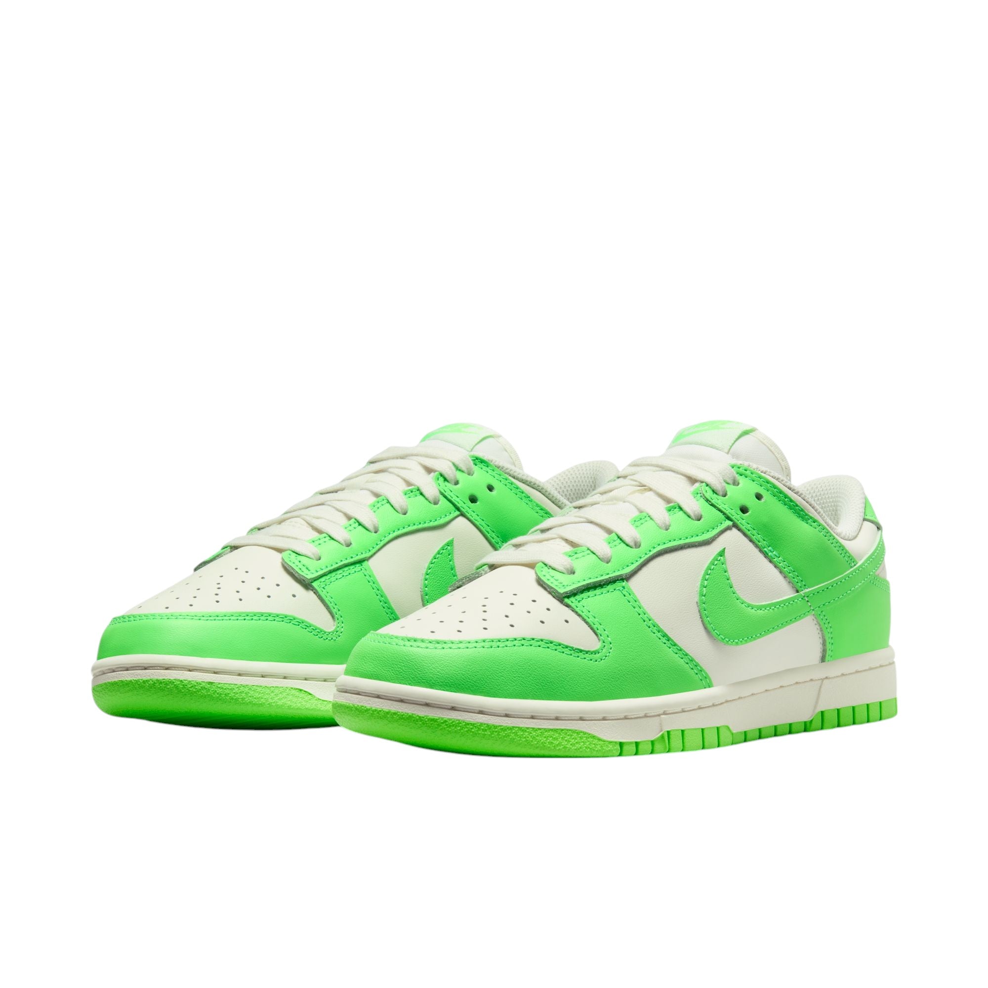Nike Dunk Low Green Strike